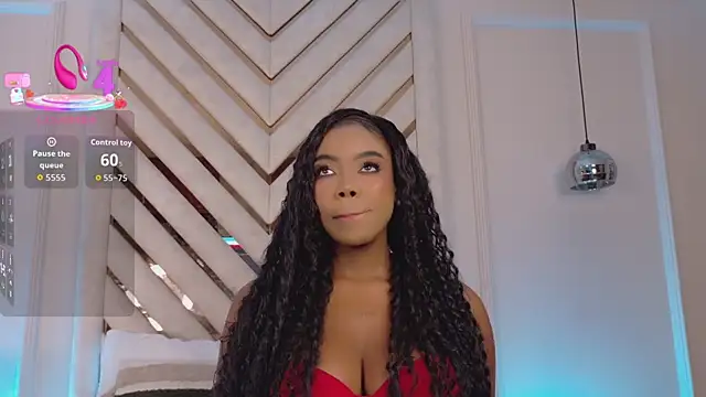 Lola King online show from June 2026 04:46:01 AM