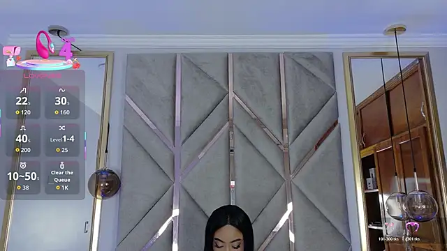 Lola King online show from October 2025 11:56:02 PM