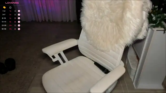 Lady  Boom online show from January 2025 04:47:01 AM