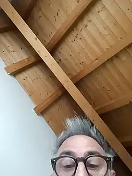 Ragno1968 online show from April 2026 04:32:01 PM