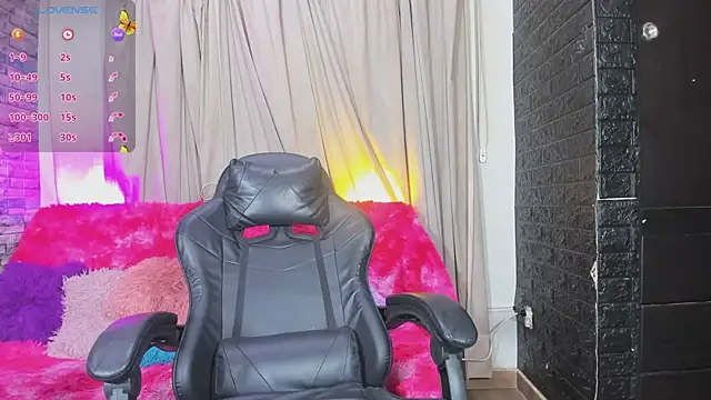 kitty queen10 online show from March 2026 04:42:02 AM