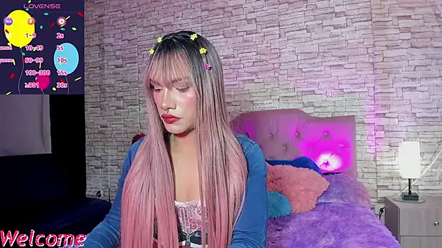 Snapshot of kitty_queen10 chatting on October 2025 11:49:01 PM kitty queen10 online show from October 2025 11:49:01 PM