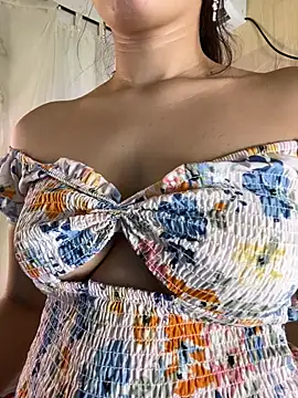 Snapshot of littlemelodi18 chatting on March 2026 03:39:02 AM littlemelodi18 online show from March 2026 03:39:02 AM