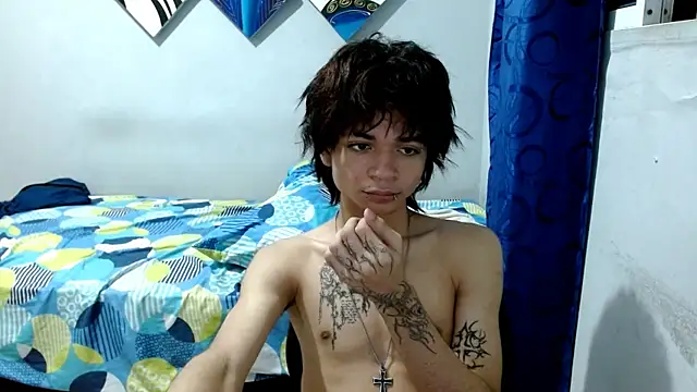 Snapshot of Lovebeng_ chatting on December 2024 05:47:01 AM Lovebeng  online show from December 2024 05:47:01 AM