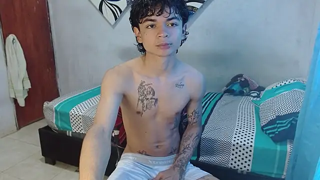 Lovebeng  online show from February 2026 04:42:02 PM