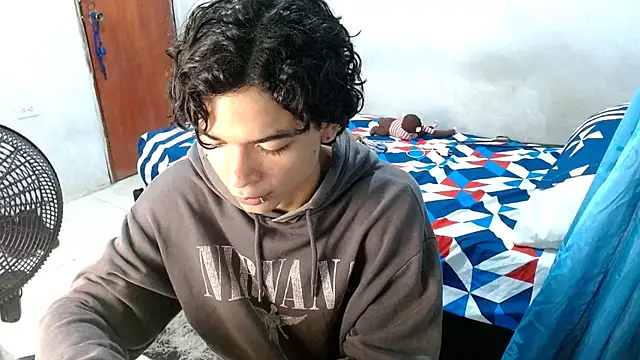 Lovebeng  online show from December 2025 10:55:01 PM