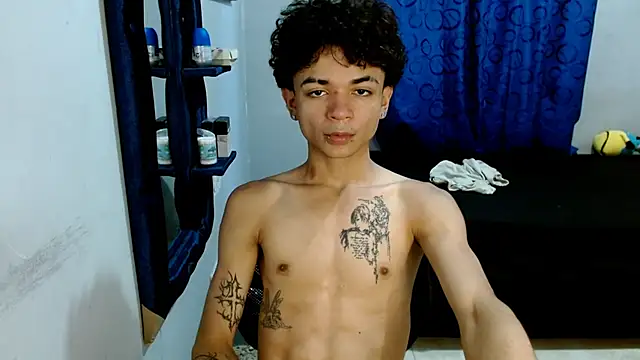 Snapshot of Lovebeng_ chatting on March 2025 10:52:02 PM Lovebeng  online show from March 2025 10:52:02 PM