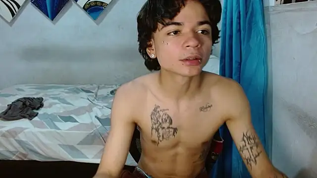 Lovebeng  online show from January 2026 12:36:02 AM