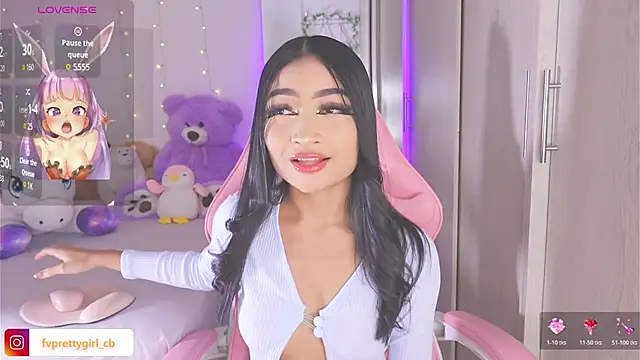 urfavprettygirl online show from November 2025 06:03:02 AM