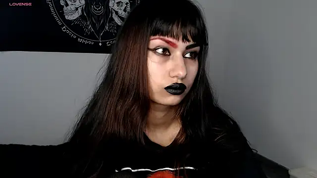 Snapshot of Little-Lucifer chatting on November 2025 09:04:01 PM Little-Lucifer online show from November 2025 09:04:01 PM