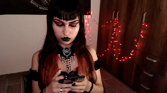 Little-Lucifer online show from March 2026 10:59:01 PM