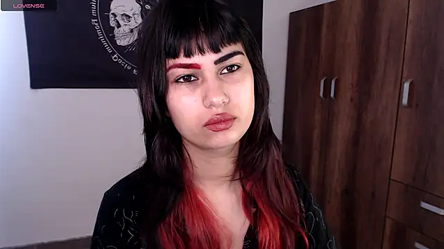 Little-Lucifer online show from February 2026 06:50:01 PM