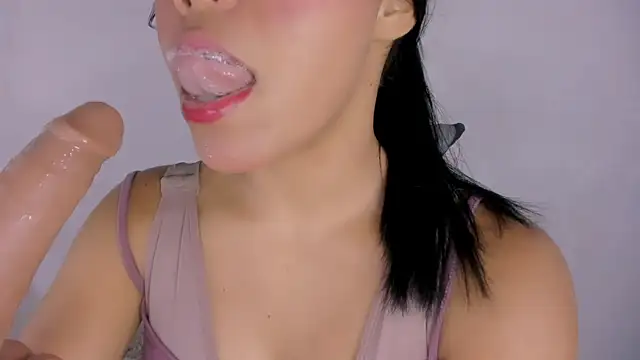 veky saliva01 online show from April 2026 12:01:01 PM