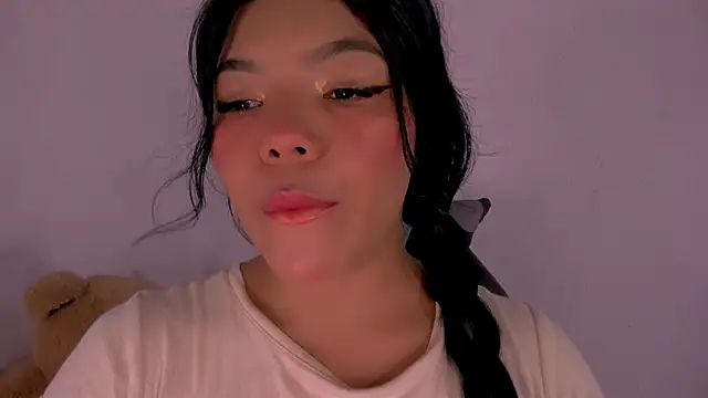 veky saliva01 online show from November 2025 12:20:01 AM