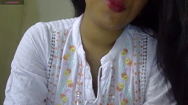 Preeti-Sexy online show from April 2026 05:03:01 AM