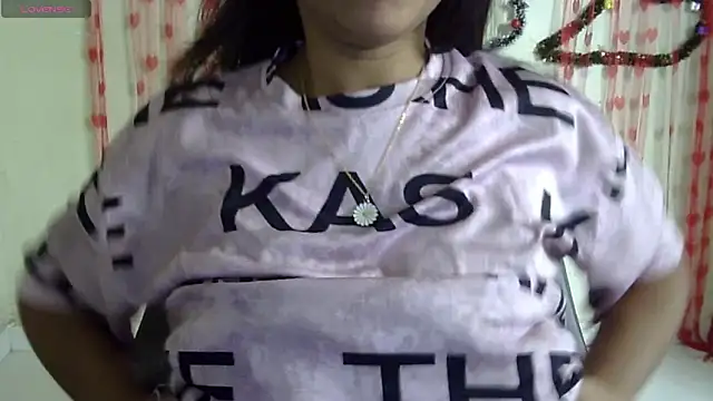 Snapshot of Preeti-Sexy chatting on March 2025 10:35:02 AM Preeti-Sexy online show from March 2025 10:35:02 AM
