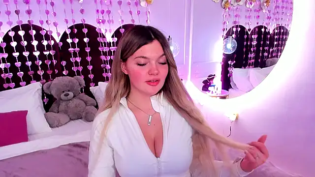 ZaraBloom online show from February 2026 04:02:02 AM