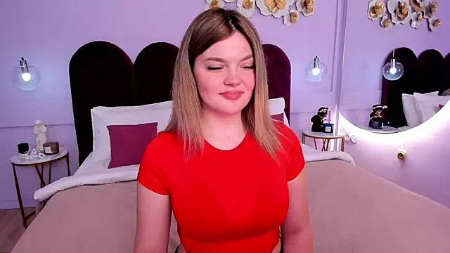 ZaraBloom online show from March 2025 06:52:01 PM