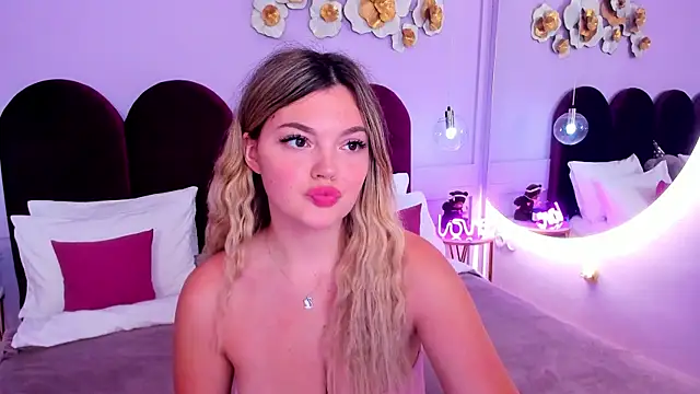 ZaraBloom online show from November 2025 03:17:02 AM