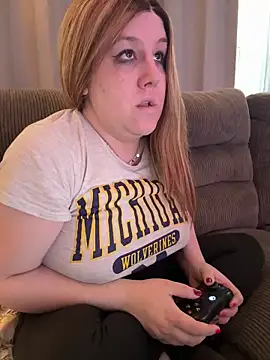 PuckBunny17 online show from February 2026 10:43:02 PM