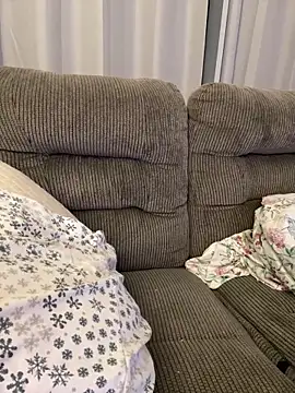 PuckBunny17 online show from December 2025 02:35:02 AM