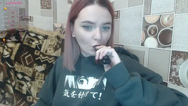 Snapshot of twinkling_melon chatting on January 2025 09:13:01 PM twinkling melon online show from January 2025 09:13:01 PM