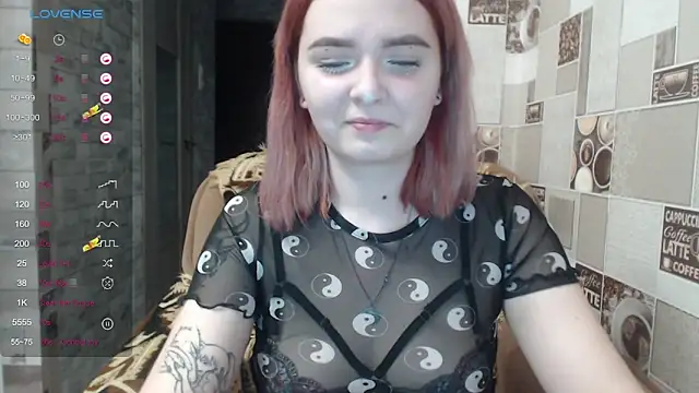 Snapshot of twinkling_melon chatting on January 2025 04:19:01 PM twinkling melon online show from January 2025 04:19:01 PM