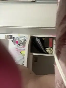 Vih222 online show from December 2025 03:43:02 AM