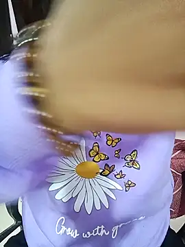 Snapshot of Sweetie_swali chatting on February 2025 06:03:01 PM Sweetie swali online show from February 2025 06:03:01 PM