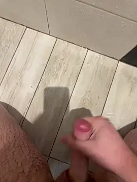 tiou72 online show from March 2026 05:40:01 PM