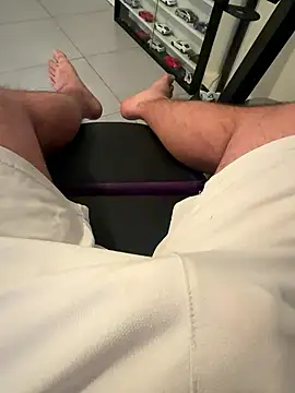 tiou72 online show from January 2026 10:11:01 AM