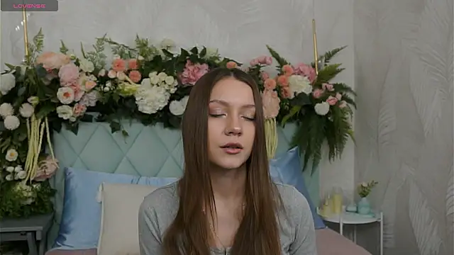 AliceBrayan online show from March 2026 05:08:01 PM