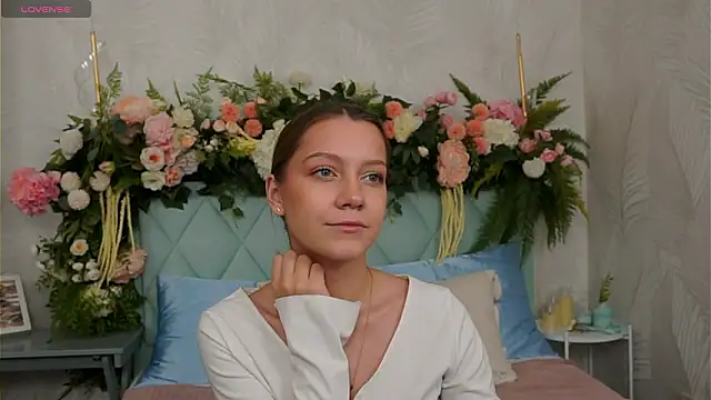 AliceBrayan online show from March 2026 05:05:01 PM