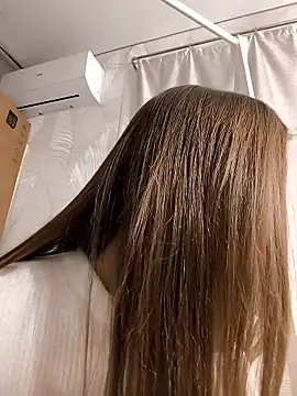 AliceBrayan online show from January 2026 05:06:01 PM