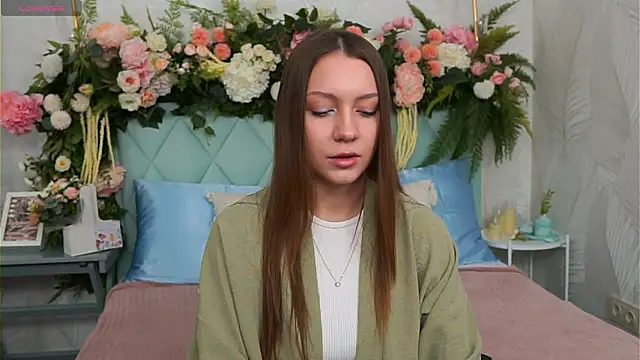 AliceBrayan online show from March 2026 04:32:02 PM