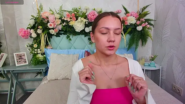 AliceBrayan online show from February 2026 05:23:01 PM