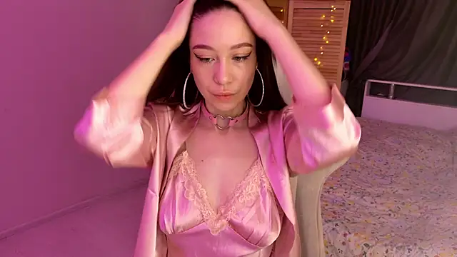 Miss Mia Murr online show from October 2025 05:41:01 AM