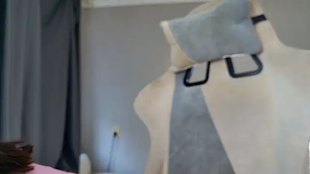 Miss Mia Murr online show from March 2026 04:13:01 AM