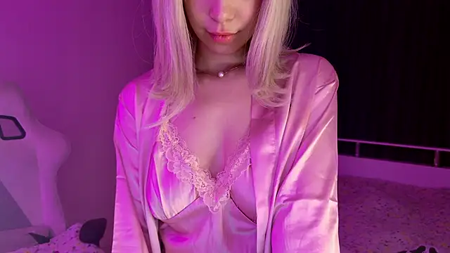 Miss Mia Murr online show from October 2025 04:44:01 AM