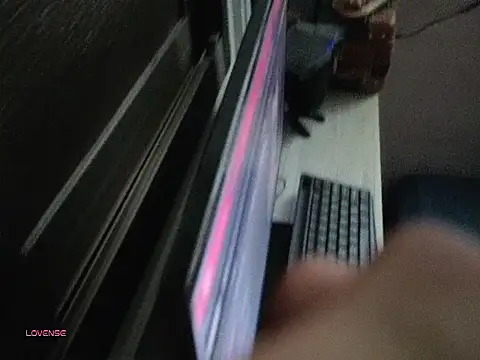 bbhiShark online show from November 2025 08:30:01 AM