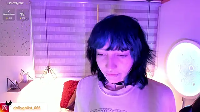 Ghosty Doll online show from April 2026 08:20:02 PM