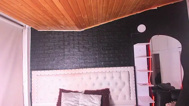 Snapshot of Ghosty_Doll chatting on March 2025 05:04:01 PM Ghosty Doll online show from March 2025 05:04:01 PM