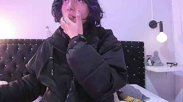 Ghosty Doll online show from February 2026 09:06:01 PM