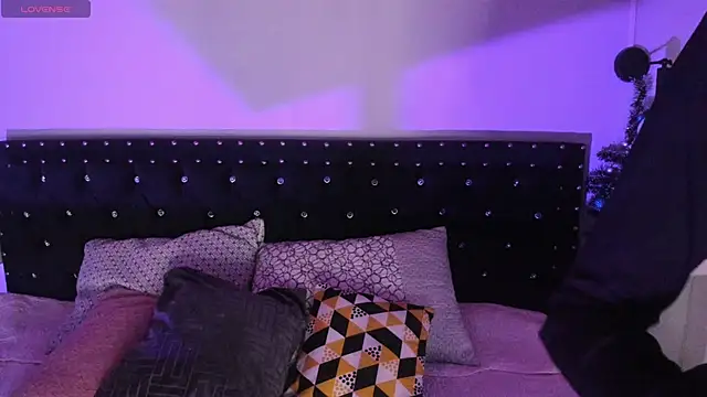 Ghosty Doll online show from January 2026 08:12:01 PM