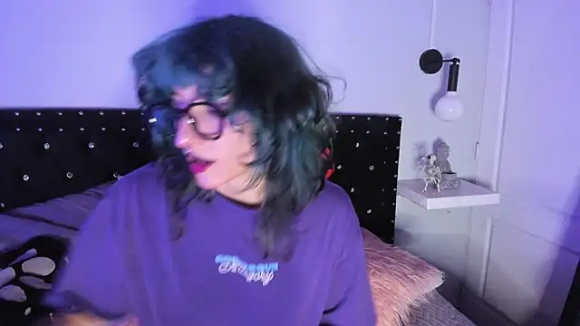 Snapshot of Ghosty_Doll chatting on October 2025 08:18:01 PM Ghosty Doll online show from October 2025 08:18:01 PM