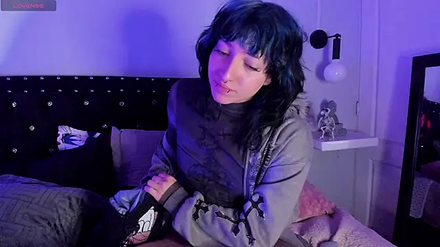 Snapshot of Ghosty_Doll chatting on November 2025 08:24:02 PM Ghosty Doll online show from November 2025 08:24:02 PM