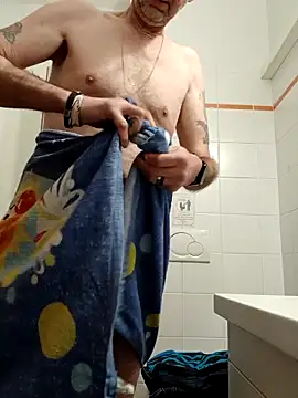 pascalino100 online show from March 2026 06:55:02 AM