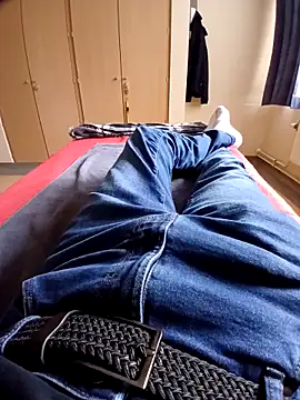 pascalino100 online show from February 2026 10:50:01 AM