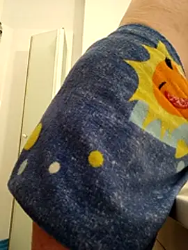 pascalino100 online show from April 2026 06:04:01 AM