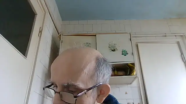 mariusica1xh online show from February 2026 11:54:02 AM